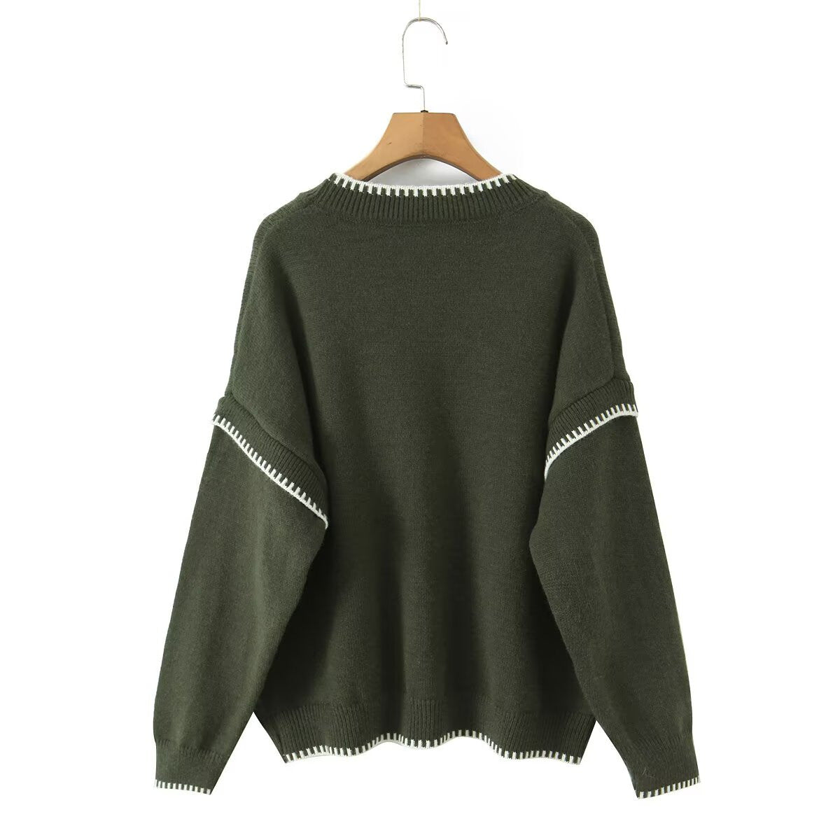 Round neck contrasting color pullover knitted sweater for women